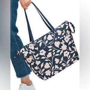 NWT Kate Spade New York Nightcap Garden Vine Diaper bag